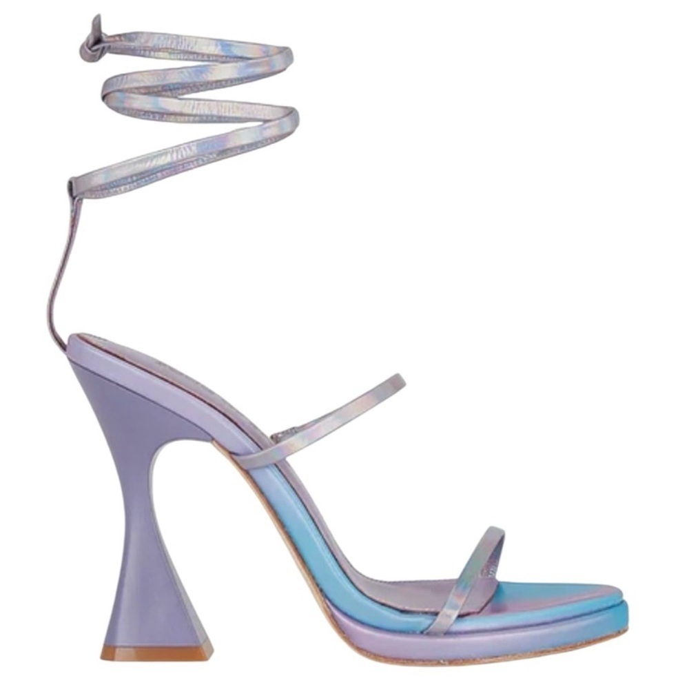 NWOT Revolve Song of Style Leather Penelope
Heels Purple Size 8 Retail $188.00